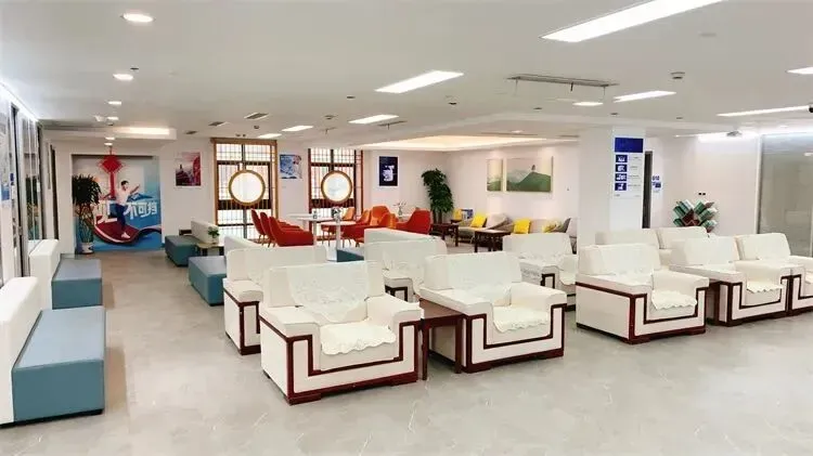 Refractive Surgery Department